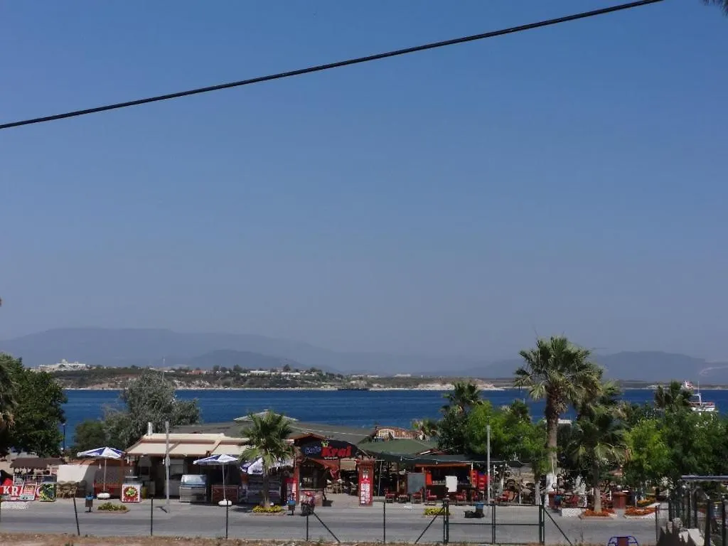 Aladin Hotel location